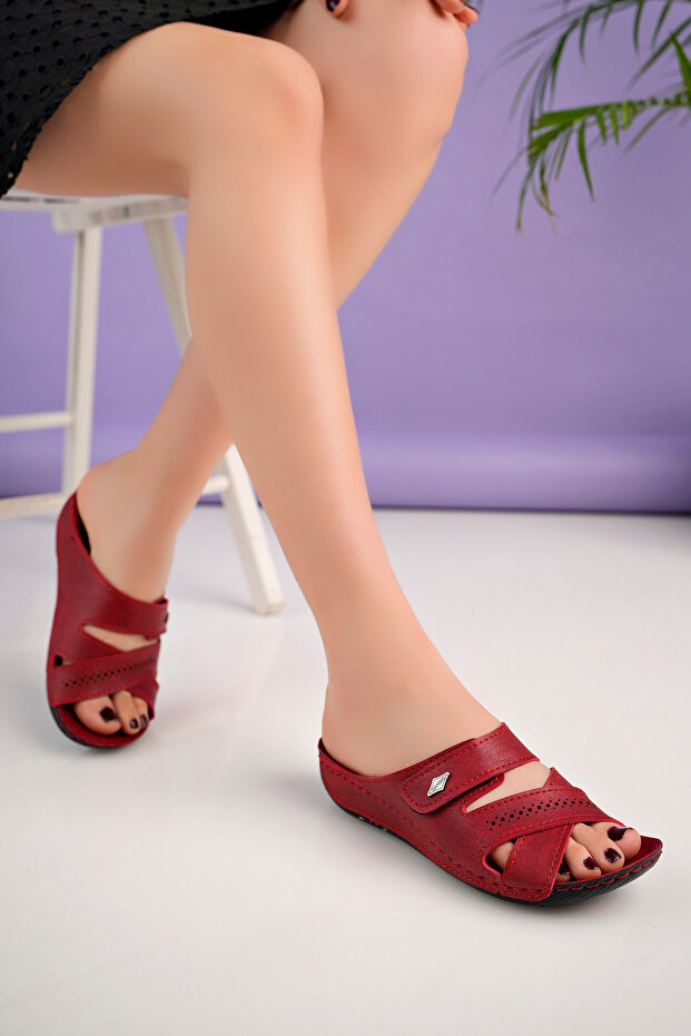 Women's orthopedic slipper with velcro