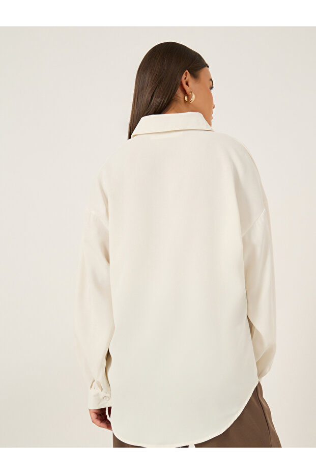 قميص بقصّة عادية وياقة واسعة سادة - 5