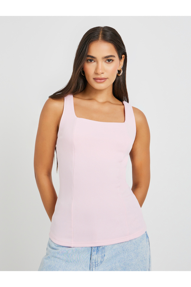 بلوزة سادة برقبة مربعة وحمالات - 1