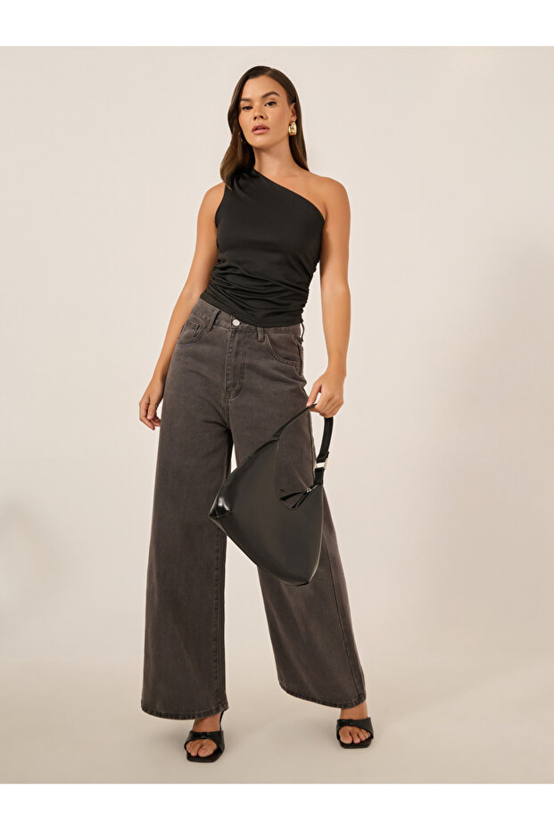 Solid One Shoulder Sleeveless Top - 2