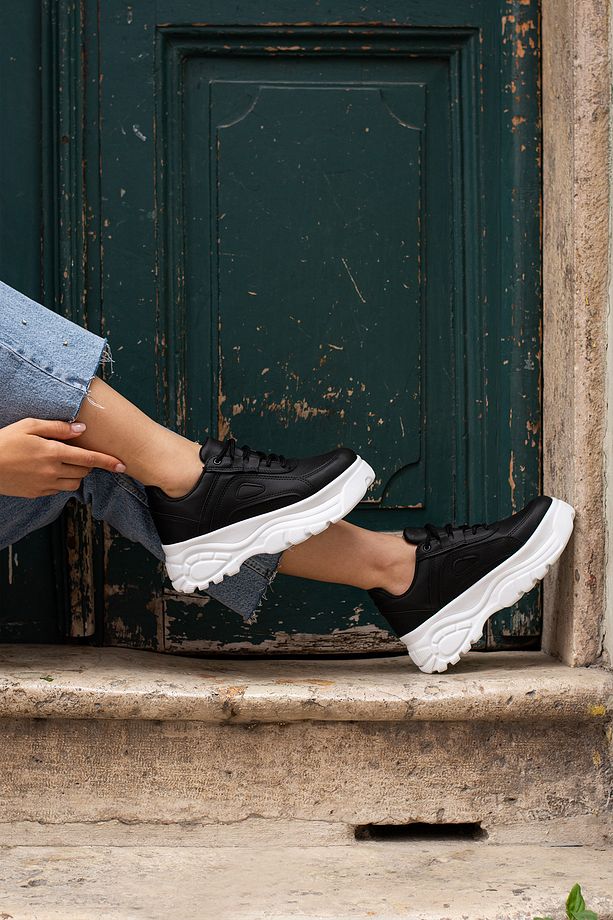 Siyah (Beyaz Taban) Günlük Kadın Spor Ayakkabı Bağcıklı Kalın Hafif Yüksek Taban Sneaker - 4