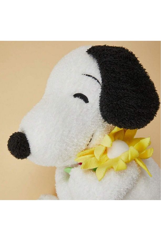 Snoopy Lisanslı Çiçekli Peluş Oyuncak (30cm) - 2