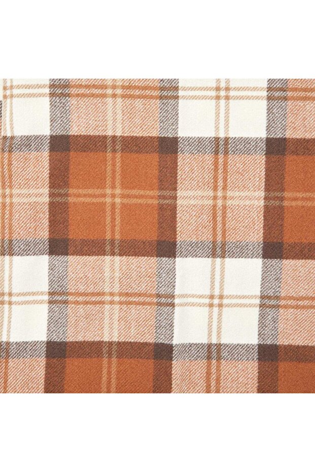 وشاح محبوك منقوش باللون البيج - 3