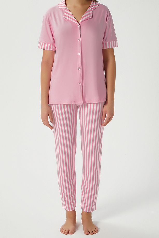 Kadın Elena Yumuşak Doku Pembe Çizgili Ön Düğme Kısa Kollu Pijama Takımı - 8