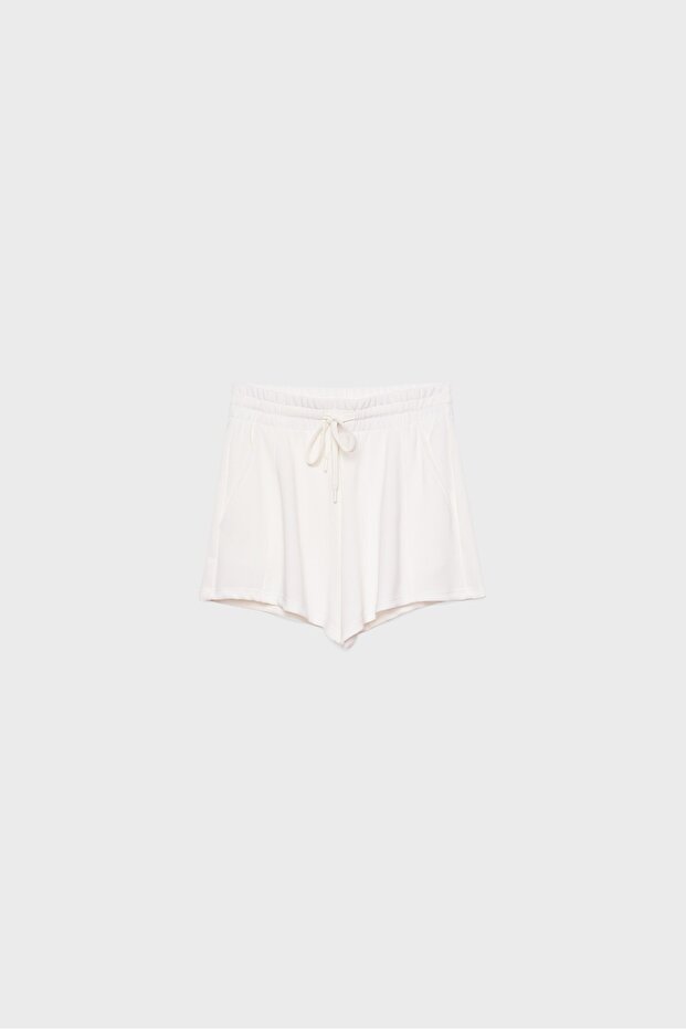 Yumuşak Dokunuşlu Dikişli Şort - 6