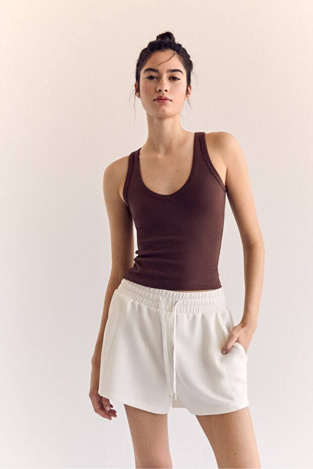 Yumuşak Dokunuşlu Dikişli Şort - 2