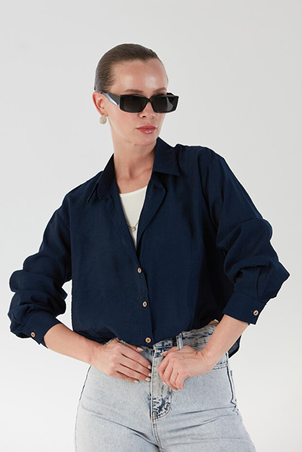 Basic Body Detaylı Kolyeli Gömlek - 1