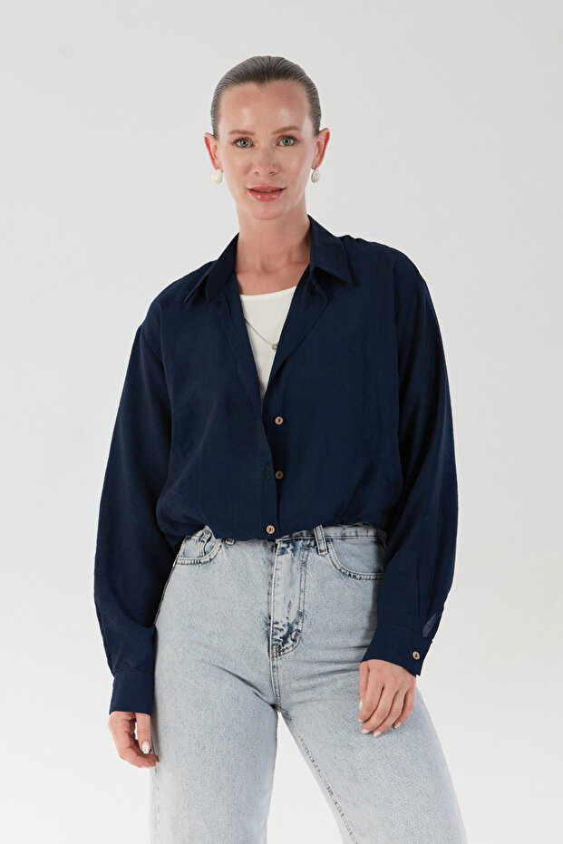 Basic Body Detaylı Kolyeli Gömlek - 4