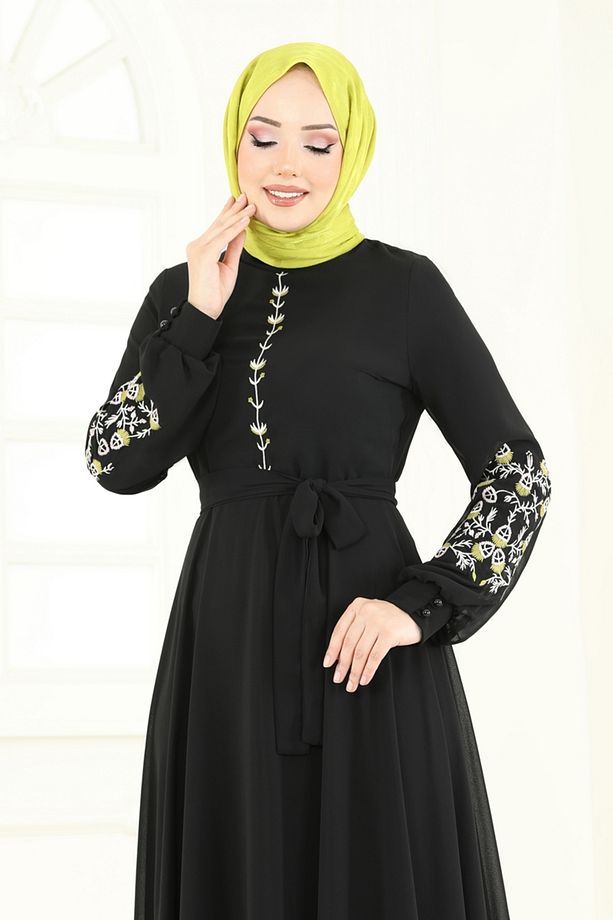 Nakış İşlemeli Şifon Elbise 8022AB368 Siyah - 2
