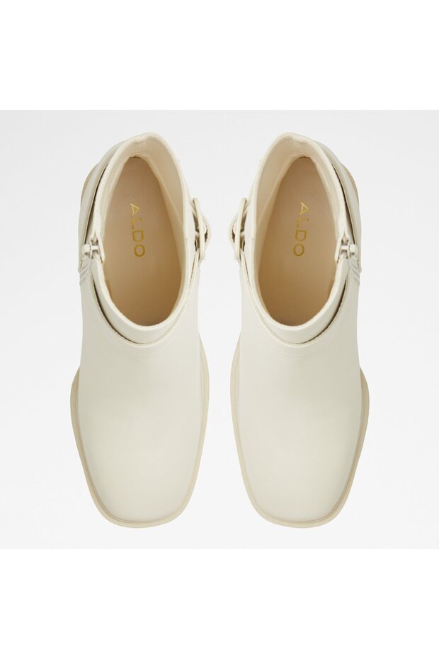 Larah - Ekru Kadın Bot - 6