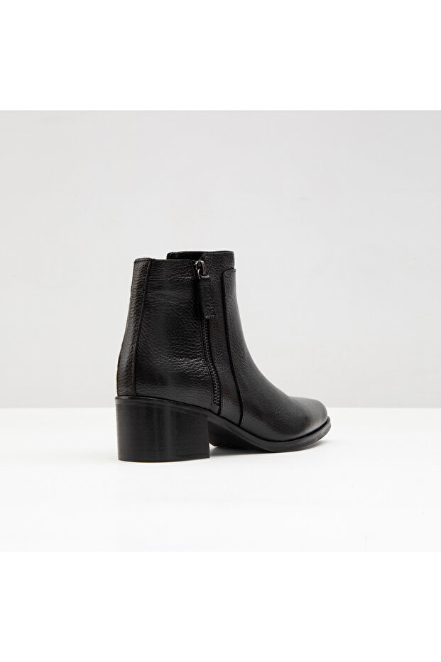 Helena-tr - Siyah Kadın Bot - 2
