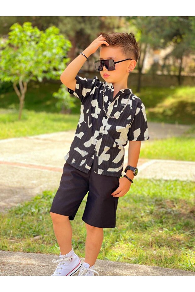 Patterned Shirt and Shorts Set |   Between 4/12 Years