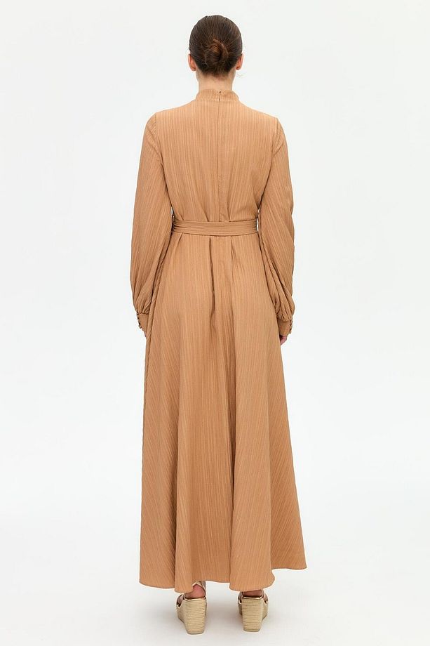 Kolye Detaylı Kloş Elbise Camel - 7