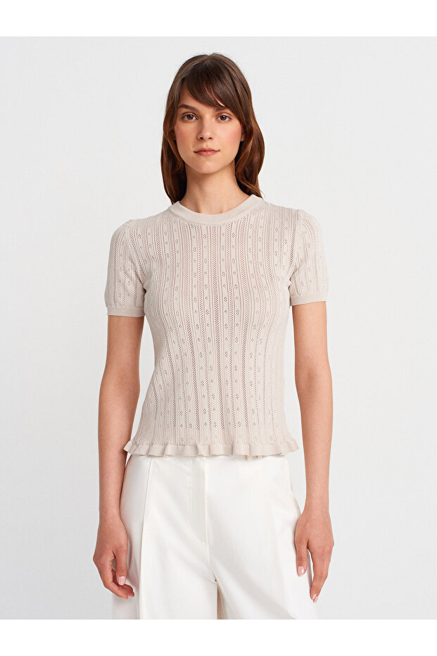 10762 Bisiklet Yaka Ajurlu Fırfırlı Bluz-Taş - 1