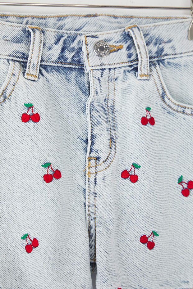Mavi Kız Çocuk 1 Pamuk 23 Nisan Kiraz Nakışlı Lastikli Denim Şort & Bermuda TKDSS25SR00036 - 4