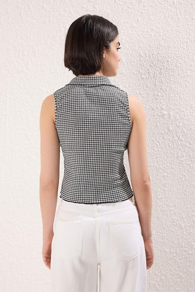 Siyah Pöti Kare Polo Yaka Fitted Esnek Örme Bluz TWOSS25BZ00566 - 7