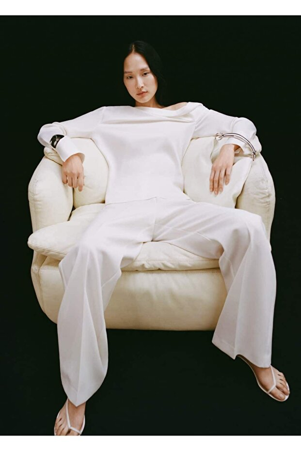 Drape yakalı saten bluz - 5