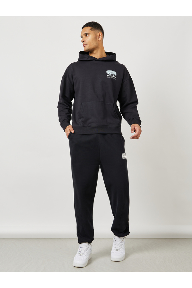 Patch Detail Oversized Interlock Joggers - 2