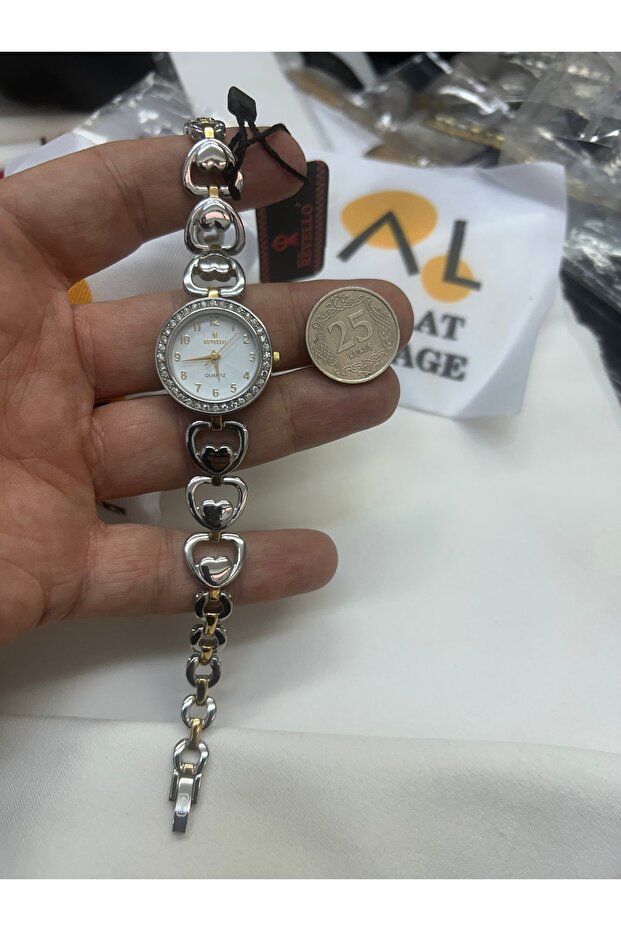 Classic Women's Vintage Wristwatch