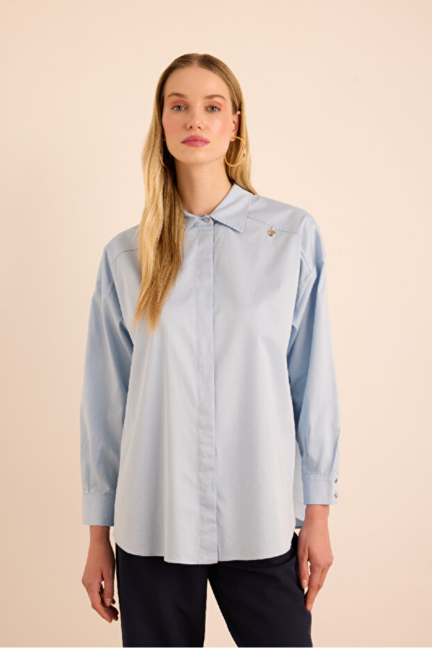 Cotton Shirt with Flywheel Detail on the Back