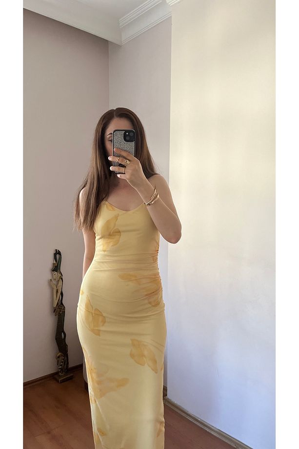 Zr Model Sarı Çiçek Desenli Askılı Midi Elbise - 1
