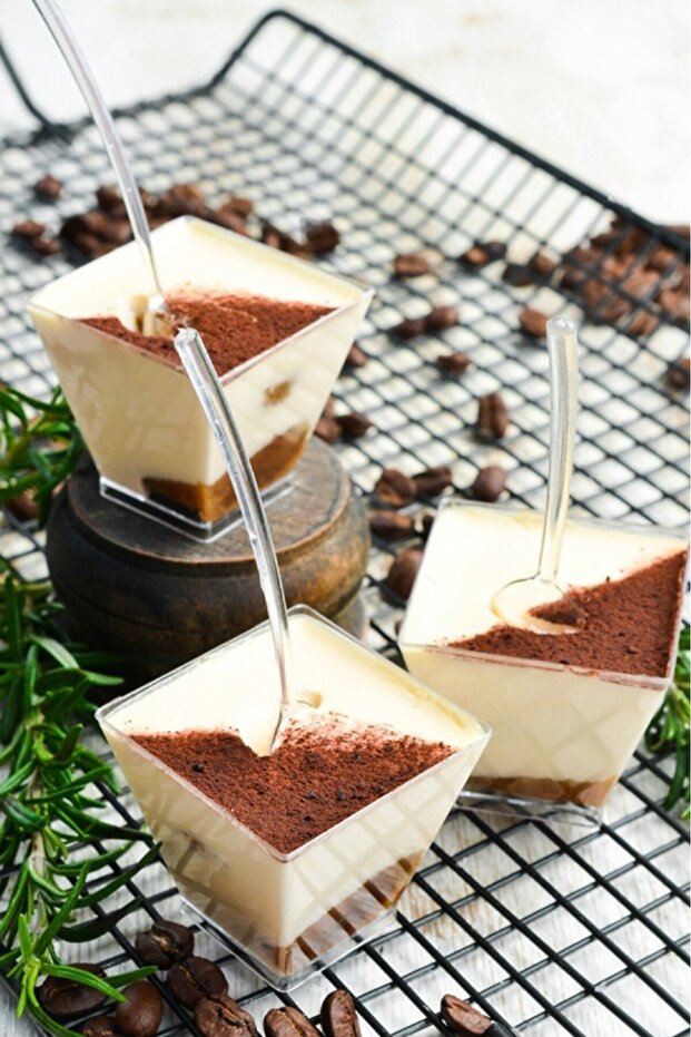 Cubic Prism Bowl Mica Without Lid Presentation Container 20 Pcs 200 Cc - 7