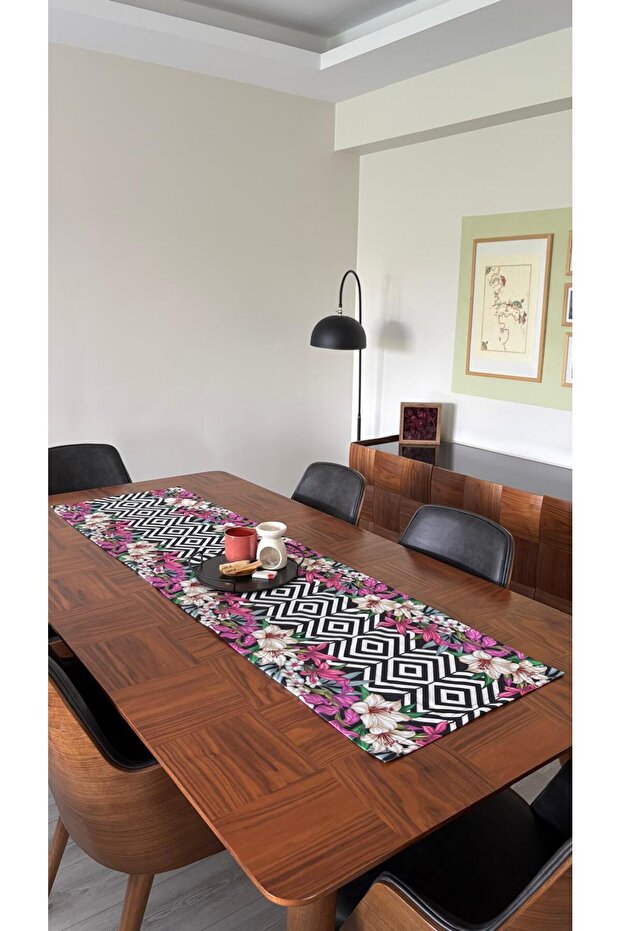 Geometric Floral Pattern Runner (45*170)