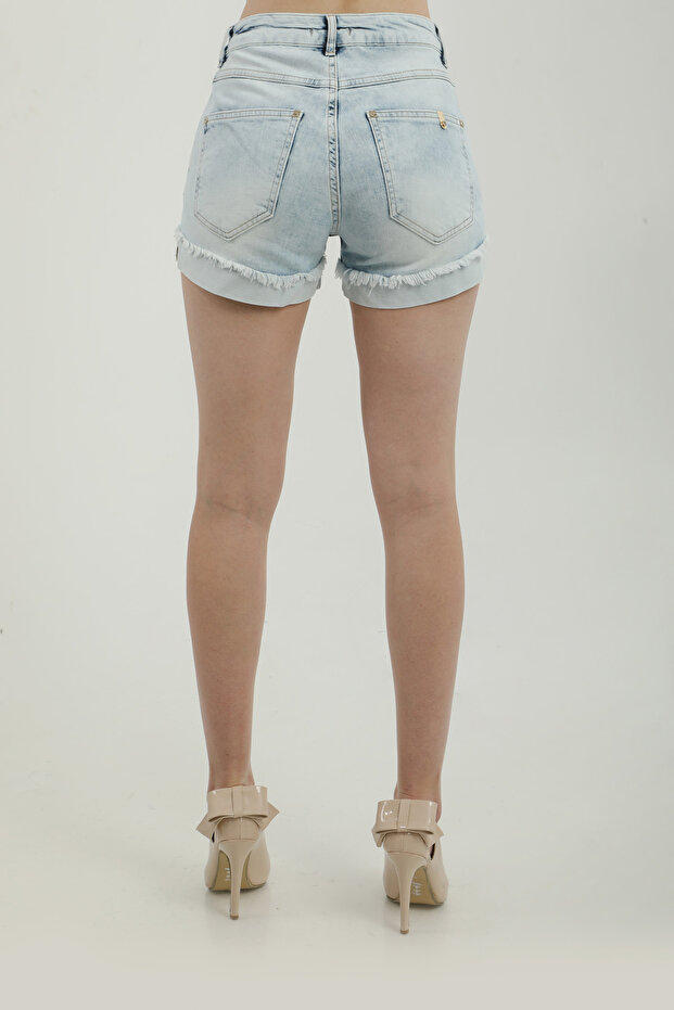 Mavi taş detaylı denim şort - 2