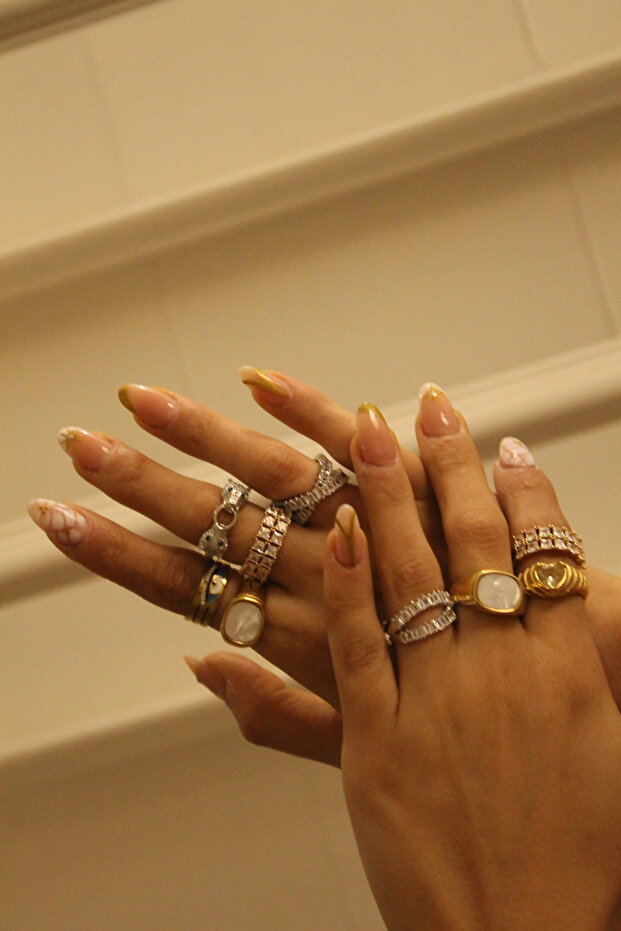 خاتم إيلينا الذهبي - 5