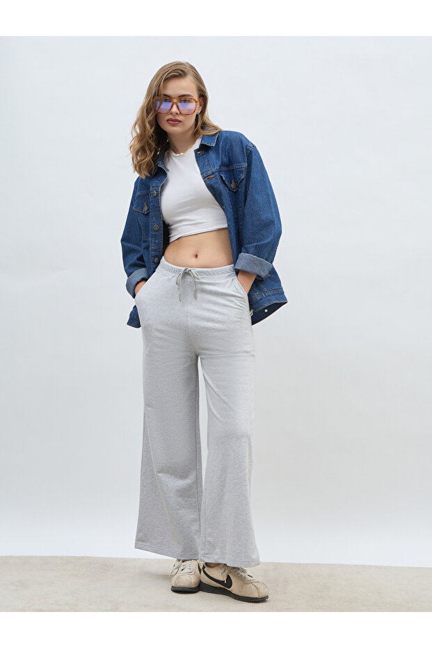 Solid Straight Leg Joggers with Drawstring - 1