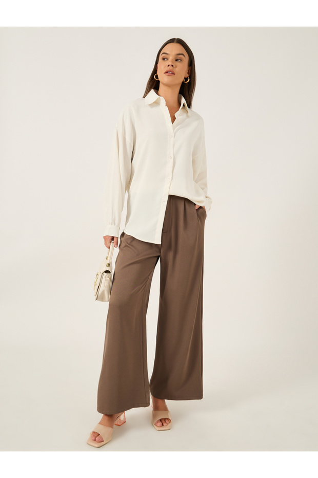 قميص بقصّة عادية وياقة واسعة سادة - 2