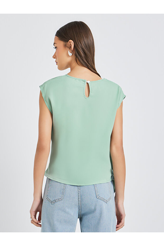 Solid Round Neck Asymmetric Hem Blouse - 4