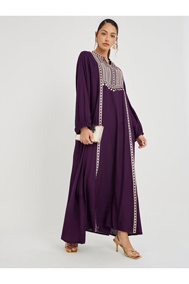 Embroidered Yoke Collared Jalabiya with Sequin Detail