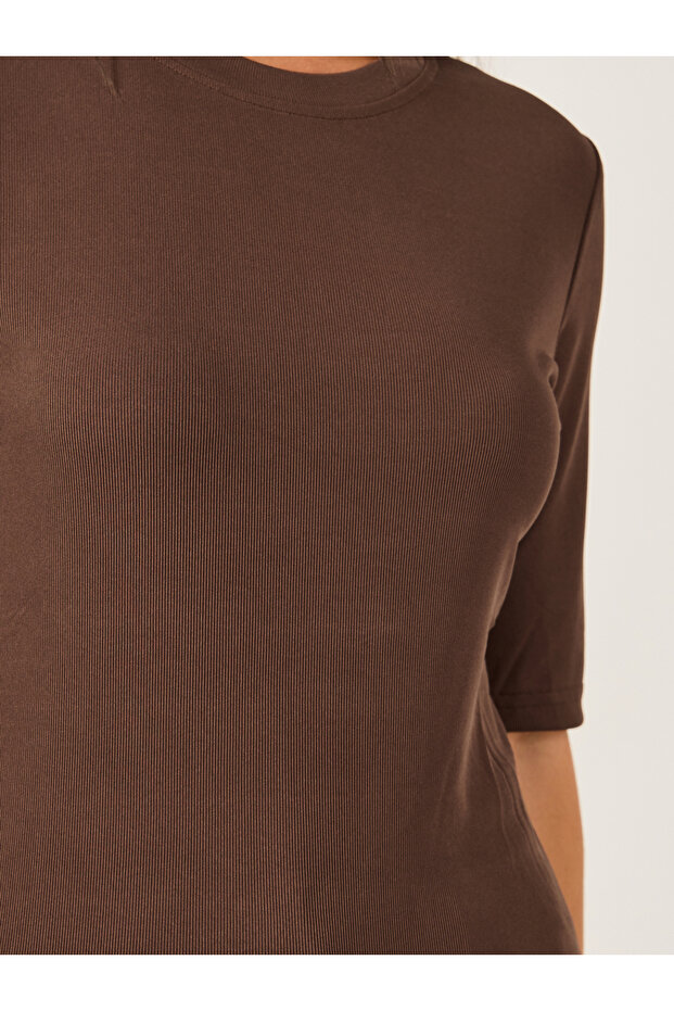 تي شيرت سادة ملائم برقبة دائرية - 3