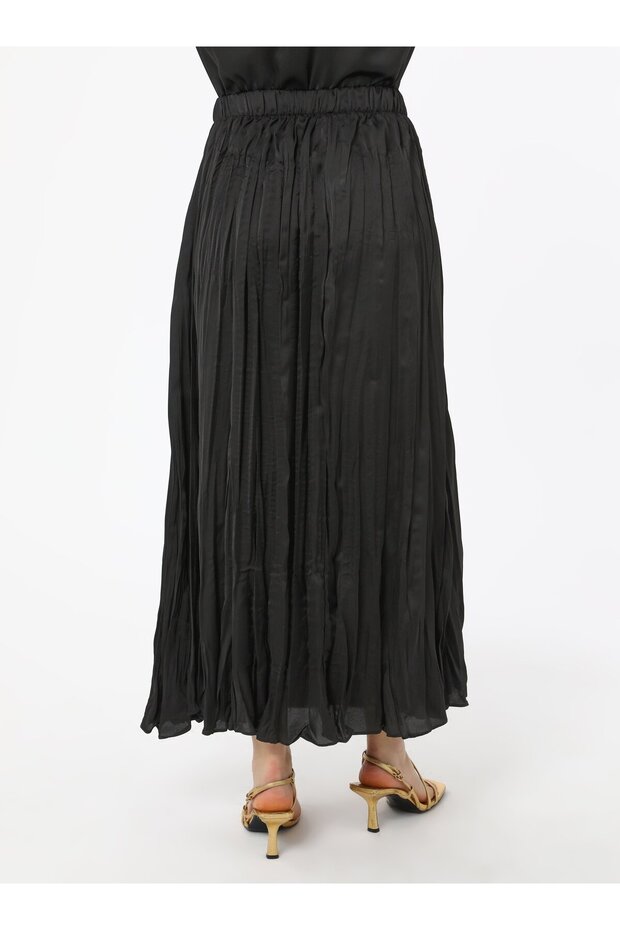 Kırışık Efektli Piliseli Etek - Siyah - Refka - 7