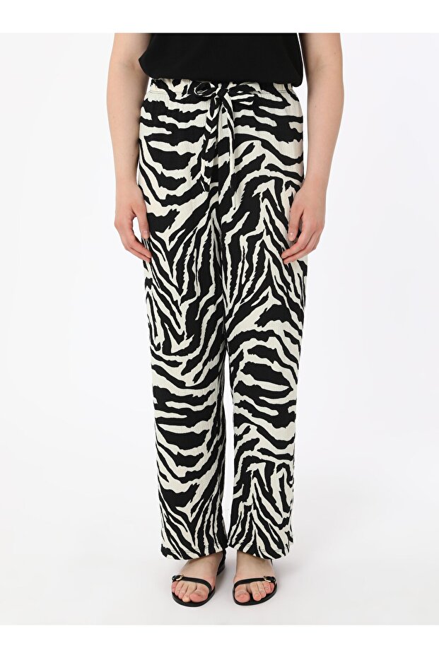 بنطلون مقاس كبير منقوش - أسود - علياء - 3