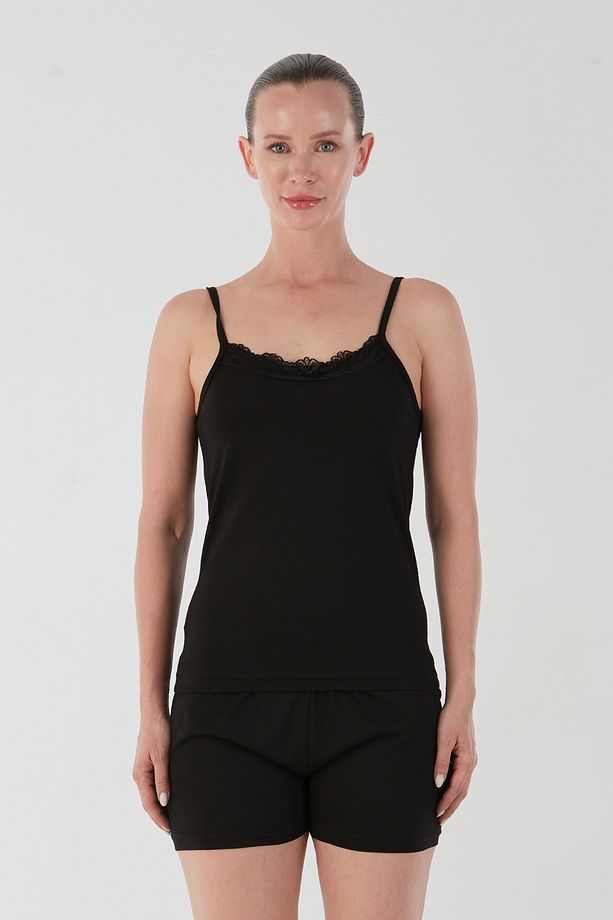 Dantelli Şortlu Pijama Takımı - 6