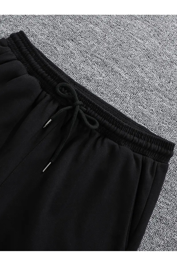 السراويل القصيرة السوداء - 3