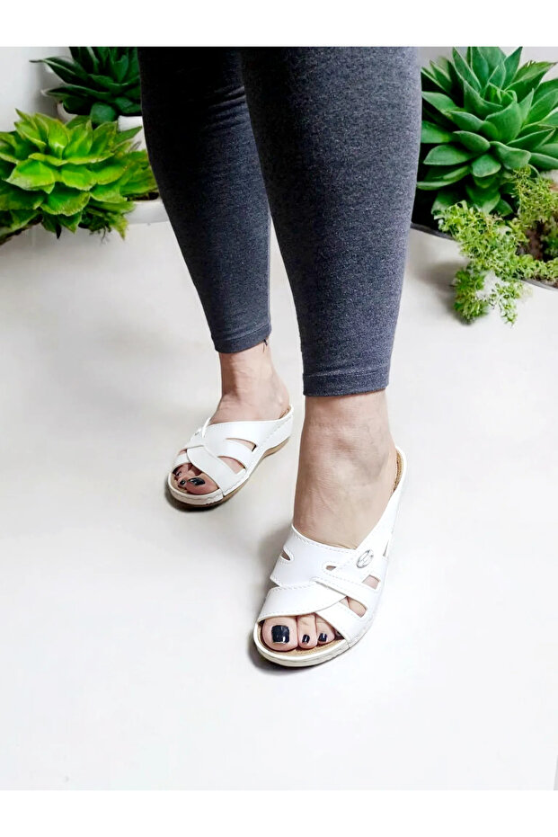 Heel Spur Reinforced Silicone Comfortable Home and Outdoor Slippers
