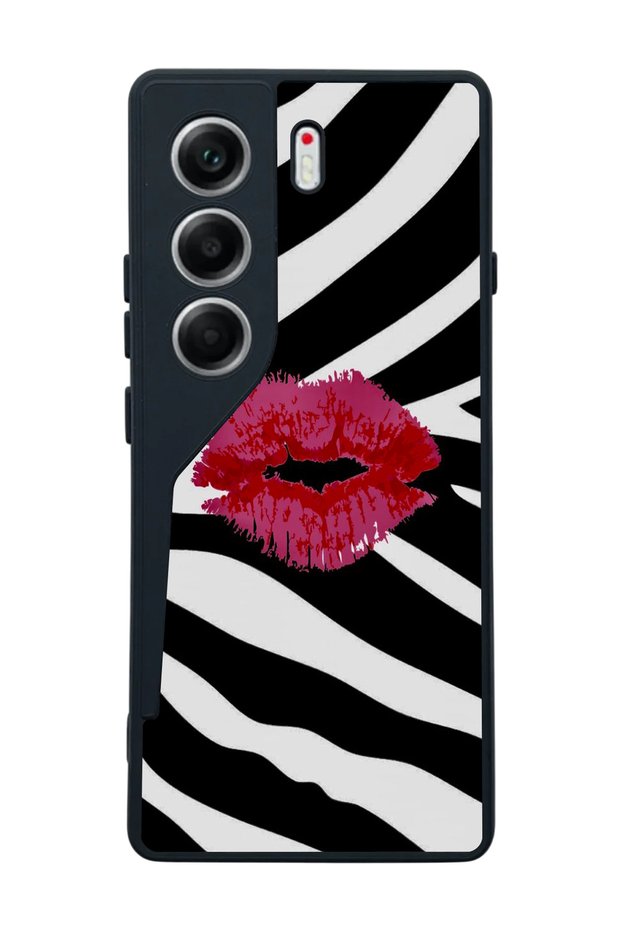 Camon 40 Black Silicone Case Protection Against Scratches and Impacts
