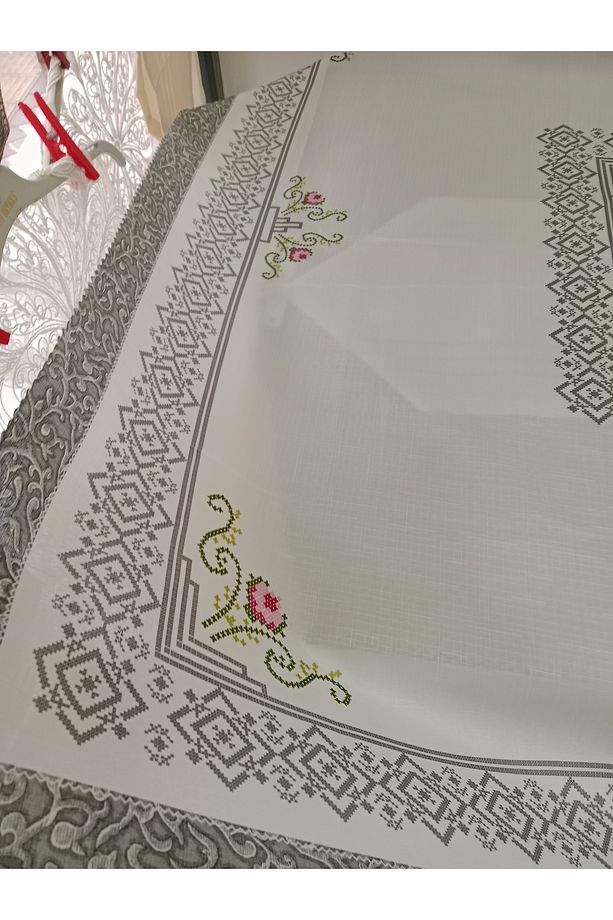 Masa örtüsü  Desenli - 1