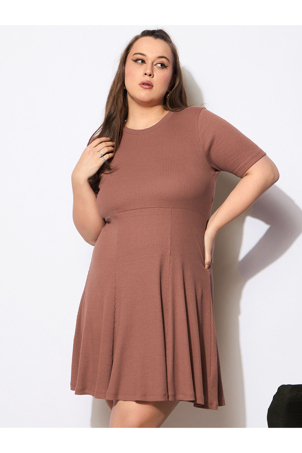 Plus Size Ribbed Round Neck Knee Length Dress