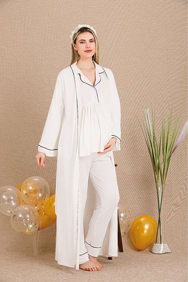 Ecru 3-Piece Maternity/Set with Dressing Gown