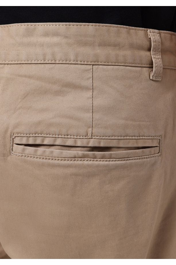 Regular Fit Orta Bel Düz Erkek Kahverengi Şort - 6