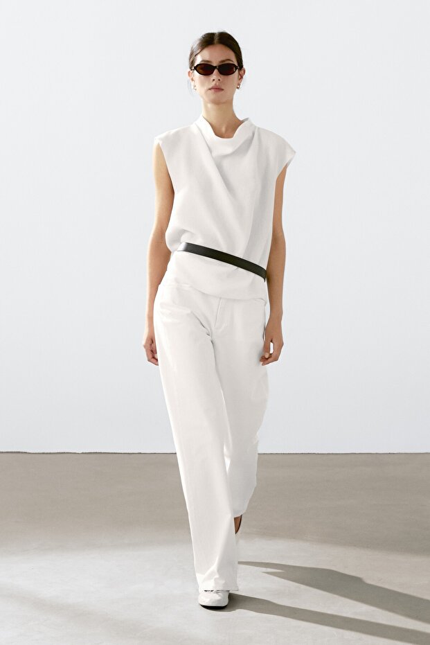 Drape yaka dökümlü bluz - 1