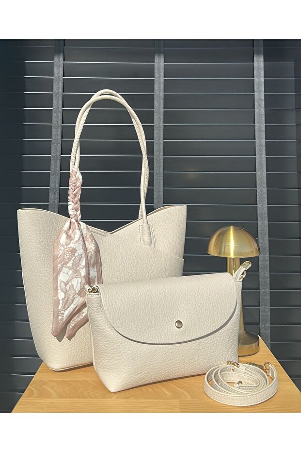 Kriste Bell Women's Shoulder Bag