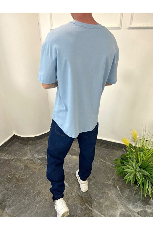 Овальний виріз Basic Блакитна футболка - 2