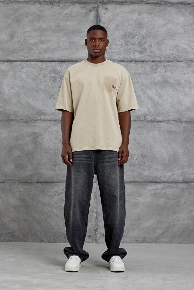 Men's T-Shirt Born to Stand Out Cream Oversize Printed Crew Neck Thick Cotton Fabric