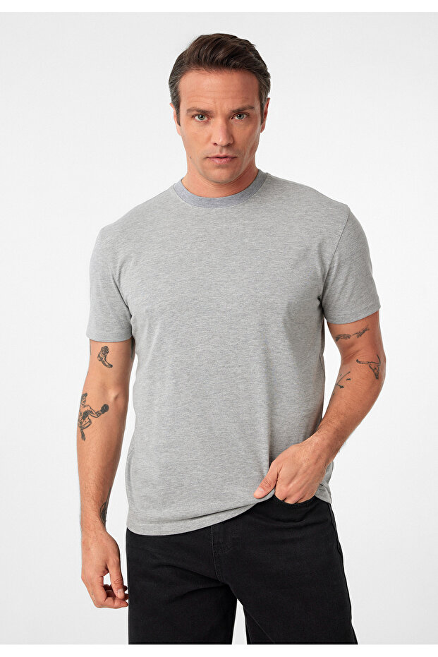 تي شيرت أساسي كبير الحجم للرجال من لويزا - 5