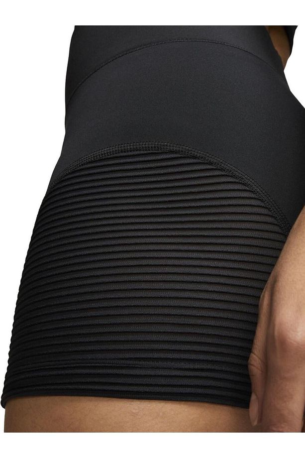 Aeroadapt Womens Short 3" Black Kısa Kadın Şortu Siyah - 1